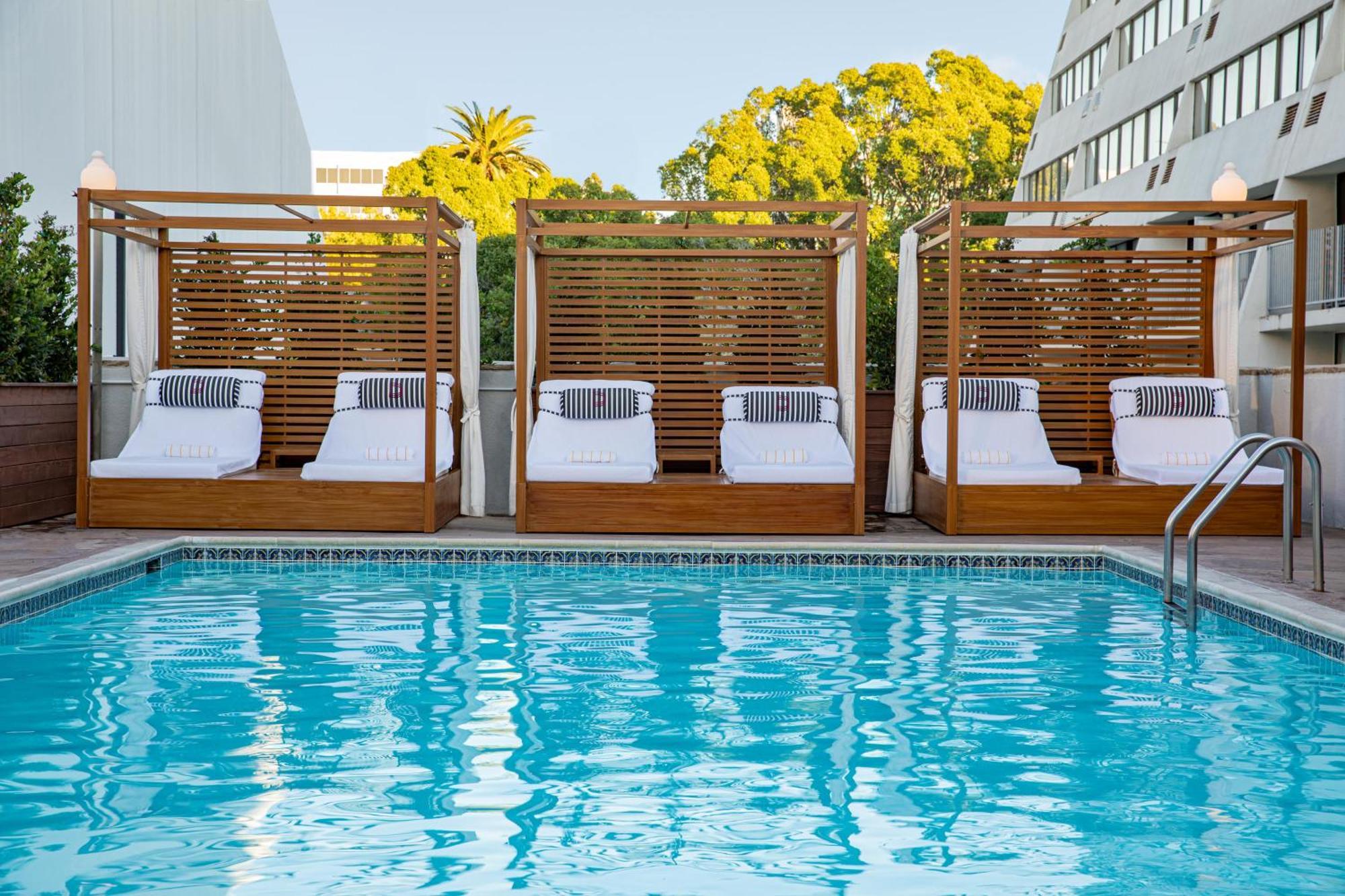 Hotel Dena, Pasadena Los Angeles, A Tribute Portfolio Hotel Exterior photo